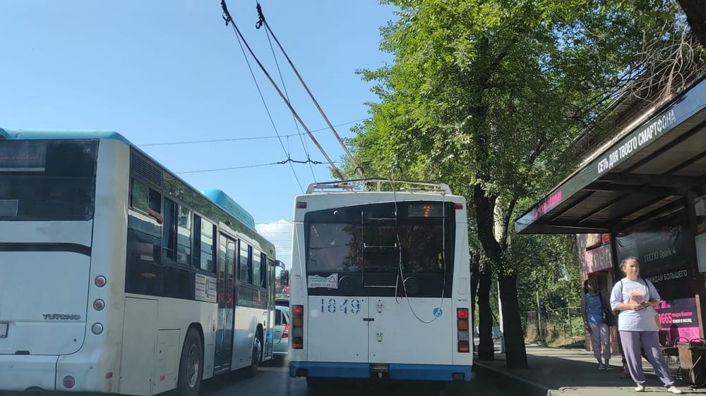 В Бишкеке будут курсировать только два троллейбусных маршрута изображение публикации
