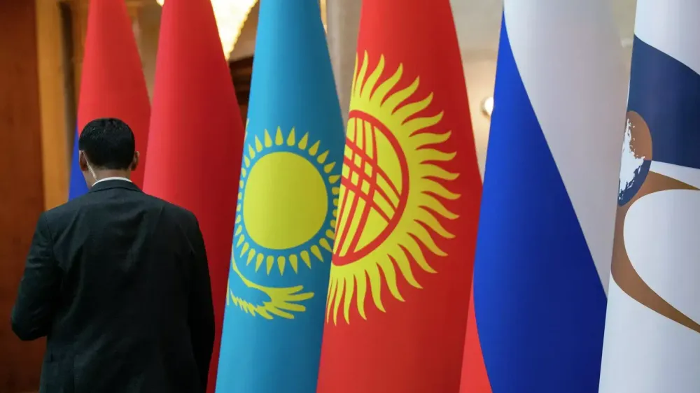 Среди стран ЕАЭС торговля Кыргызстана растет только с Россией изображение публикации