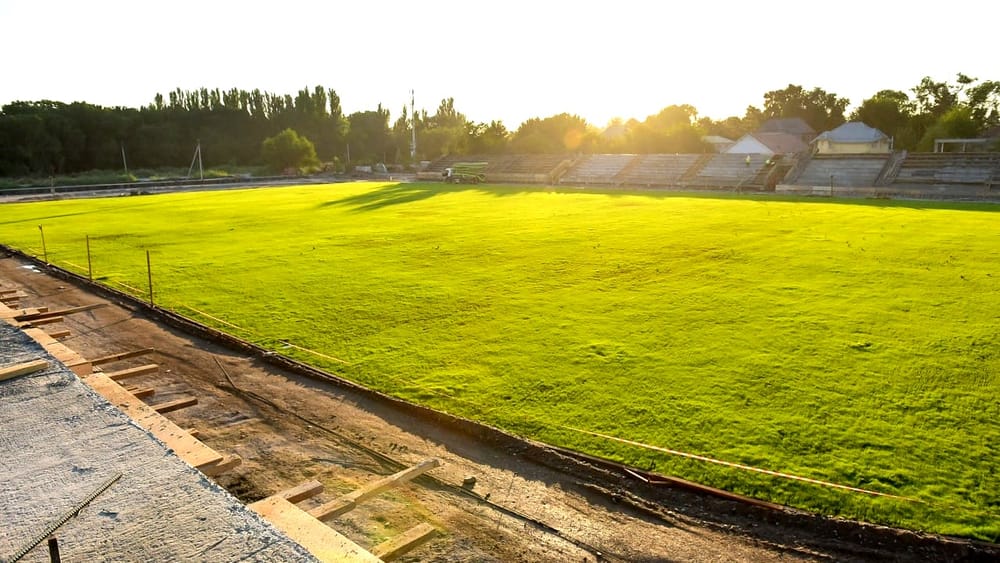 Спорткомплекс «Алга» в Бишкеке реконструируют по стандартам FIFA изображение публикации