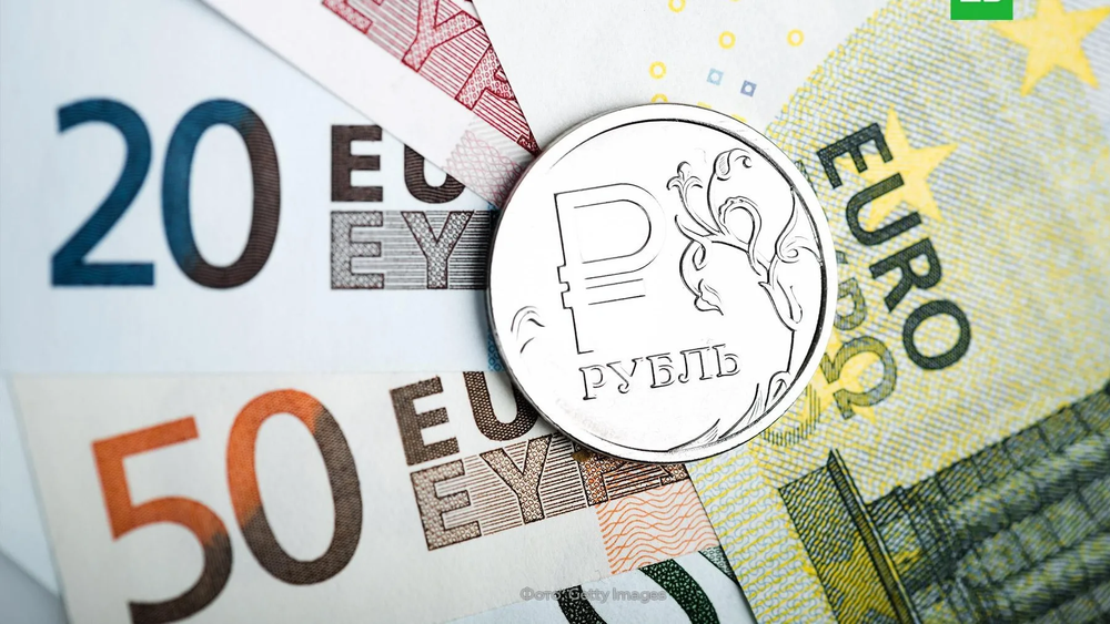 Евро подешевел, рубль укрепился — курс НБ КР на 2 августа изображение публикации