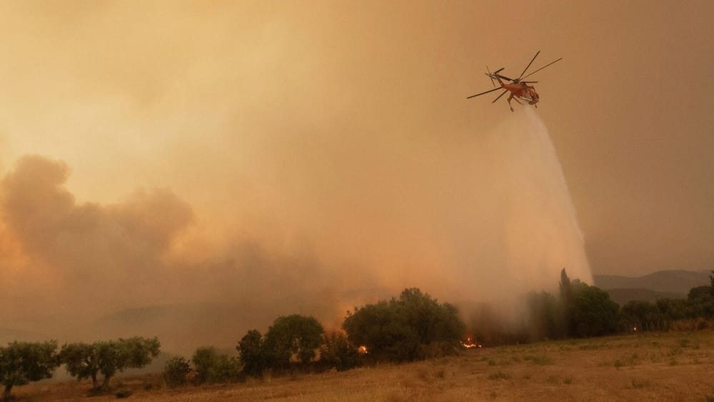 Семьям пилотов из КР, погибших при крушении вертолета в Турции в 2023 году, выплатили 10.1 млн сомов изображение публикации
