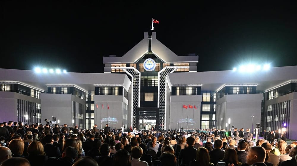 «Ынтымак Ордо» только начало – президент объявил о строительстве нового комплекса для министерств КР изображение публикации