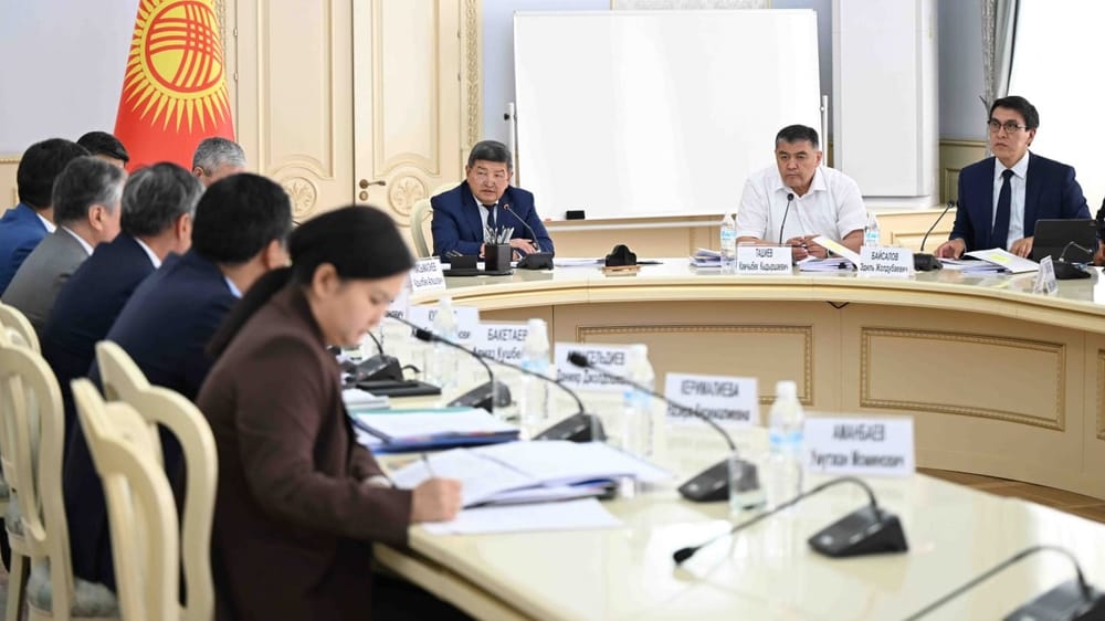 Кабмин назвал приоритетами 2025 года строительство жилья и дорог изображение публикации