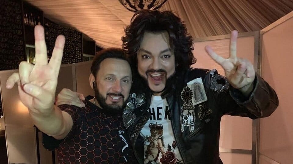 Орунбеков: Певцы приедут на юбилей Кара-Кыргызской автономной области по своей инициативе – без гонораров изображение публикации