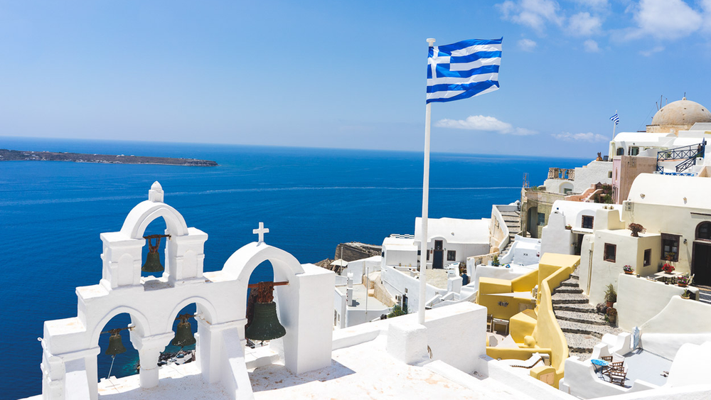 С 8 августа дипломаты КР могут посещать Грецию без визы изображение публикации