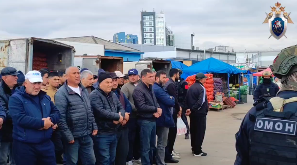 В российском Красноярске на рынках задержали 520 мигрантов, включая граждан Кыргызстана изображение публикации