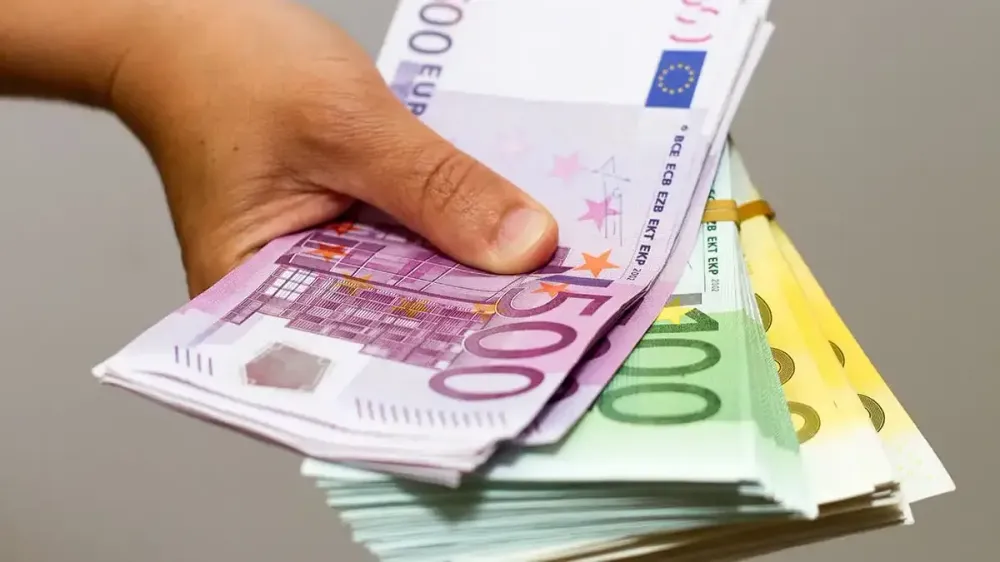 За полгода 64 тысячи узбекистанцев легально трудоустроены в зарубежных странах изображение публикации