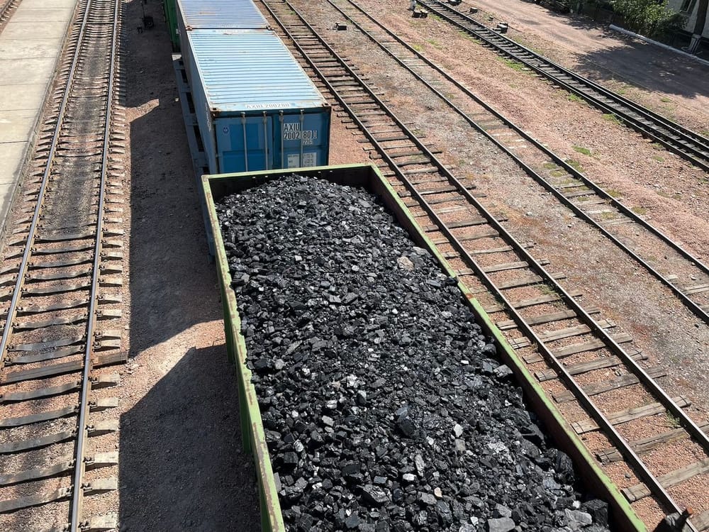 Кыргызстан ввел временный запрет на экспорт угля изображение публикации