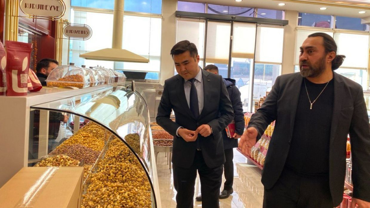 Турецкая компания Ünal Kuruyemiş готова закупать кыргызские сухофрукты и орехи изображение публикации