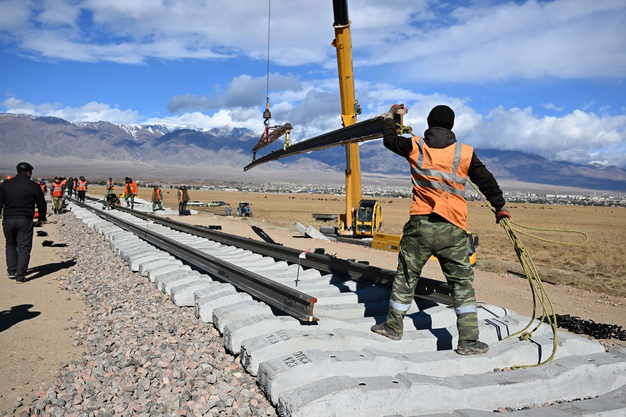 Строительство железной дороги КНР – КР – РУз официально начнется 27 декабря изображение публикации