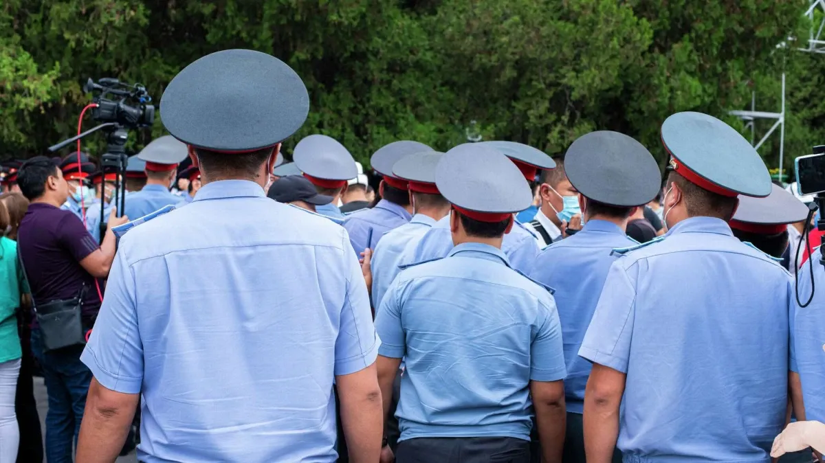 Закон о запрете на съемку милиционеров не прошел третье чтение в ЖК изображение публикации
