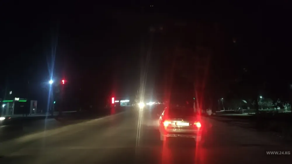 На трассе Бишкек – Кара-Балта установят 1.1 тысячи новых фонарей изображение публикации