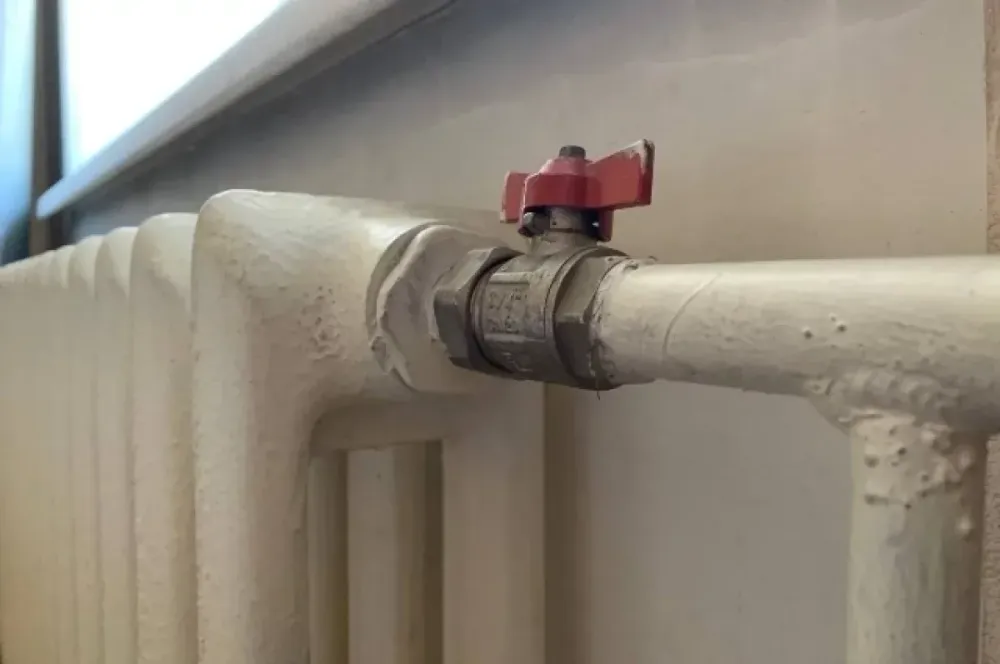 В микрорайоне Учкун временно отключили отопление и горячую воду изображение публикации