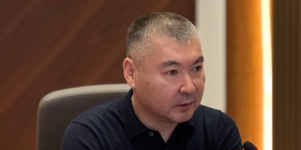 В Бишкеке возле резиденции «Ынтымак Ордо» строят новый парк — Туманбаев изображение публикации