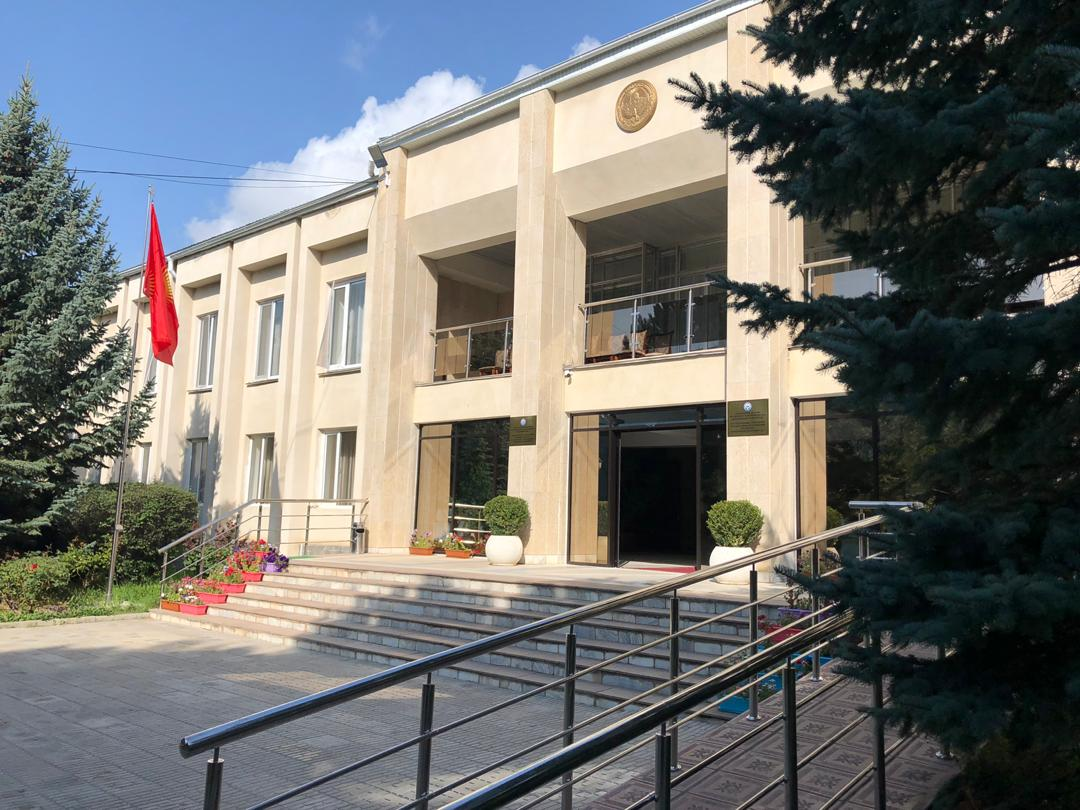 Госрезиденцию №2 в Чолпон-Ате застраховали от стихийных бедствий изображение публикации