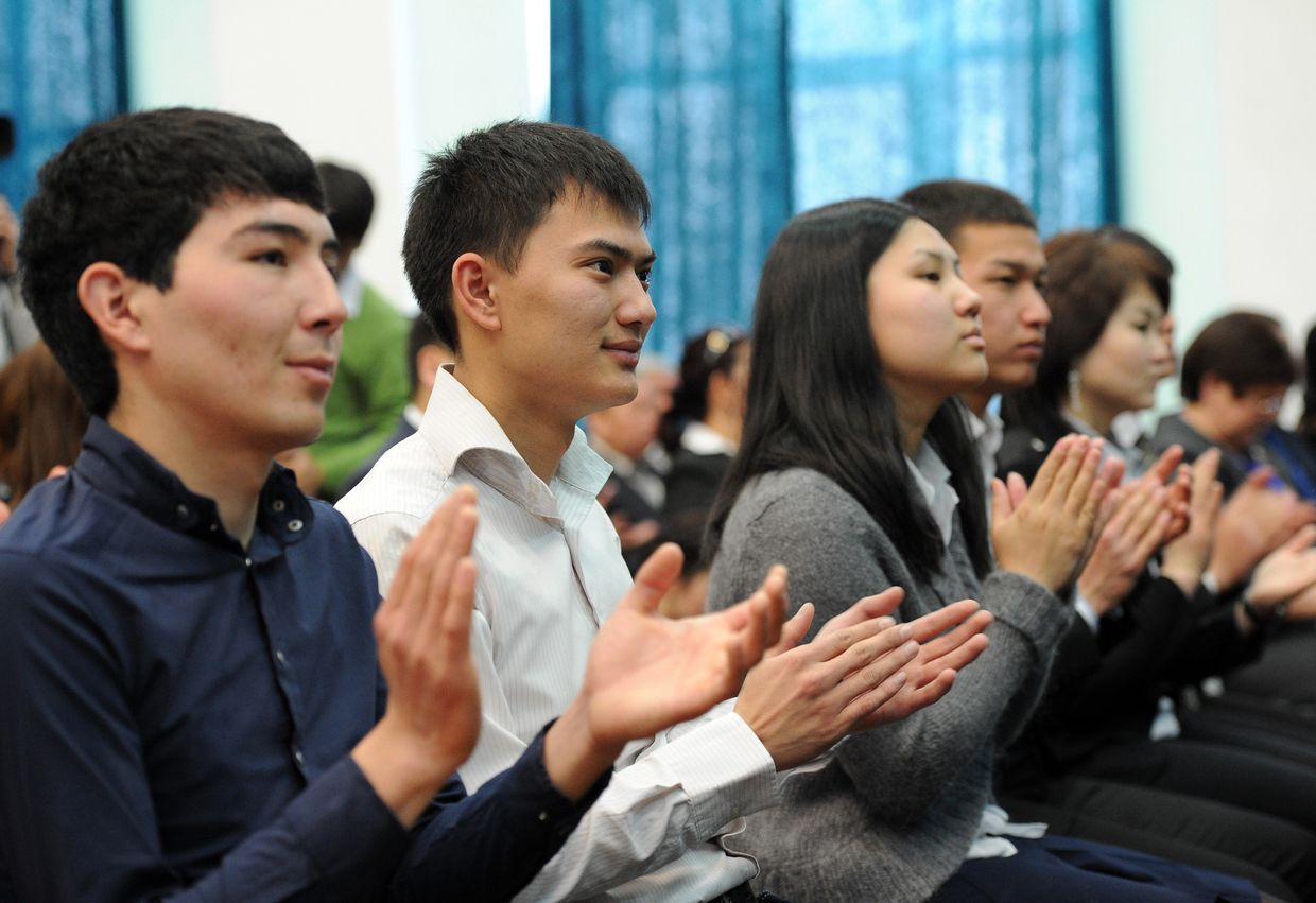 Минсоцтруда запустило пилотный проект молодежной стажировки в 30 районах Кыргызстана изображение публикации