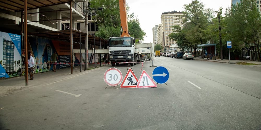 В Бишкеке на ремонт закрыли еще один участок бульвара Молодой Гвардии изображение публикации