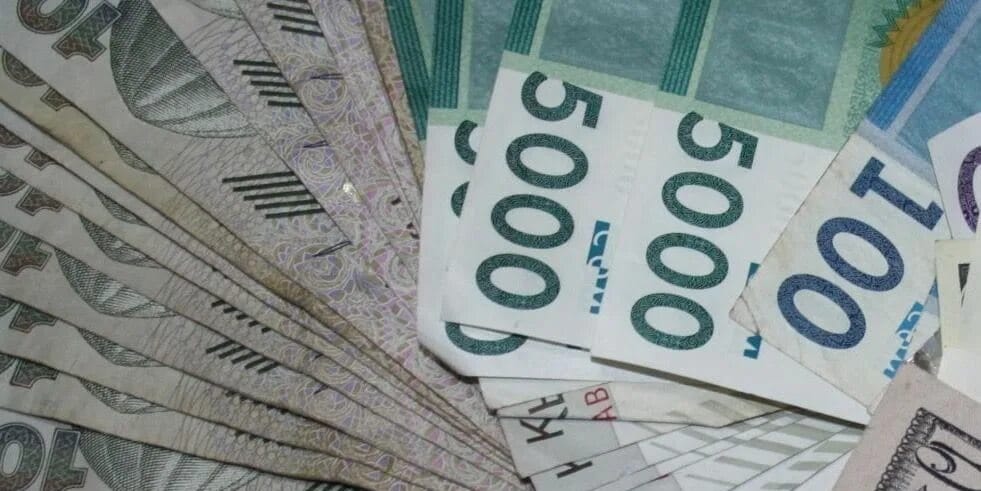 Сом укрепился ко всем валютам, кроме доллара — курс НБ КР на 9 апреля изображение публикации