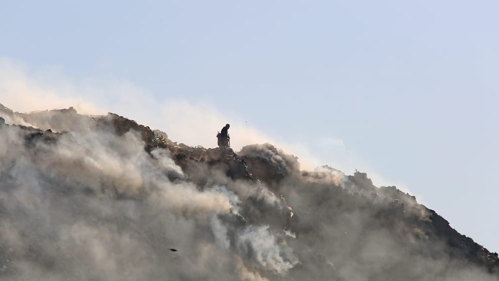 На полигоне под Кантом вспыхнул пожар — мэрия оштрафована на 51 тысячу сомов изображение публикации