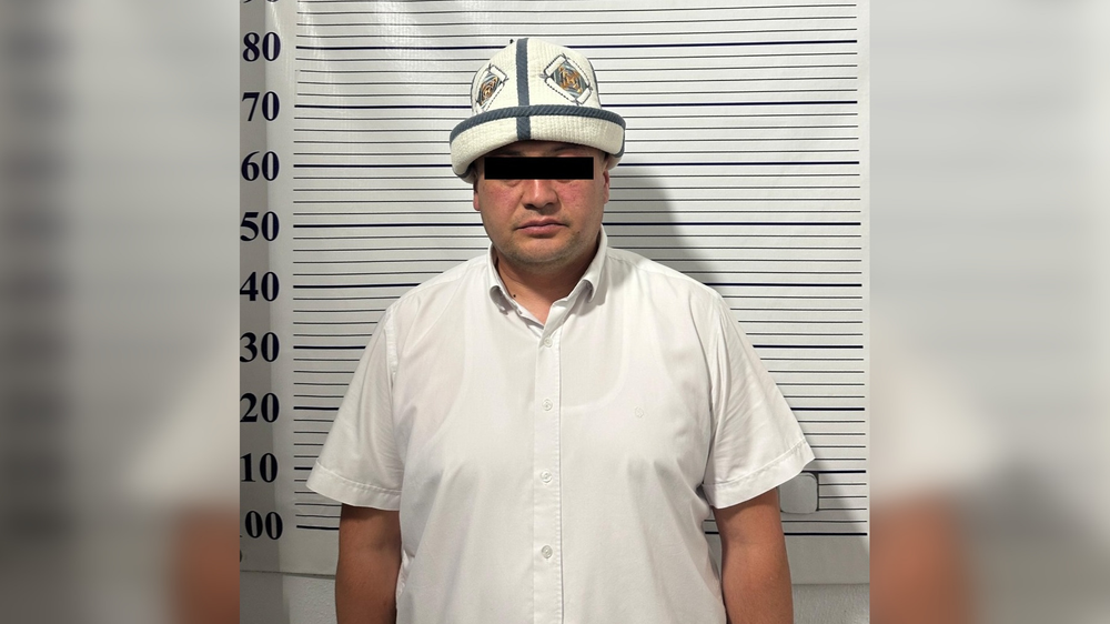 ГКНБ задержал сотрудника ГАРТС за «серые» схемы при регистрации автотранспорта изображение публикации