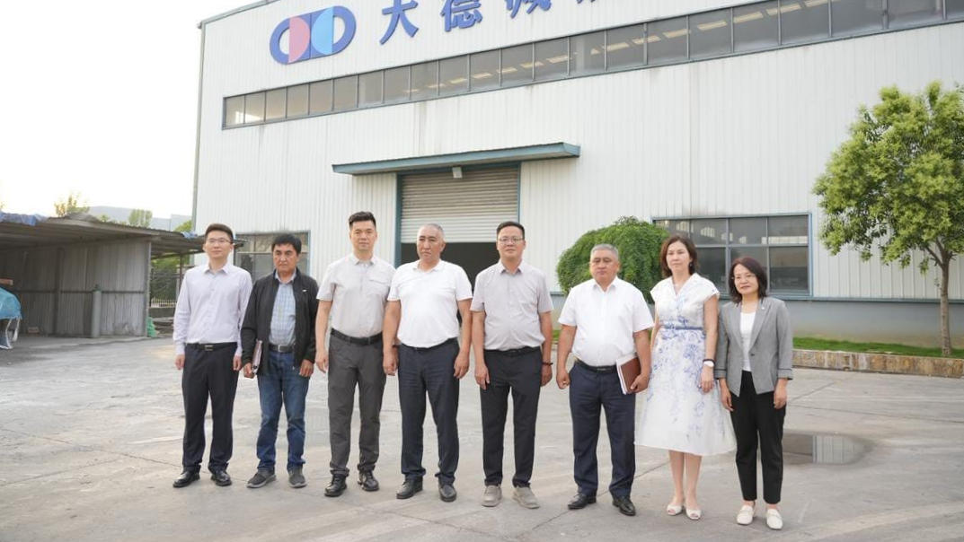 Китайская Nanjing Steel готова поставлять черный металл в КР – но сначала Минстрой испытает его на прочность изображение публикации