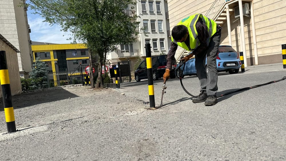 В Бишкеке демонтировали незаконные объекты — все жалобы поступили через «Мой город» изображение публикации