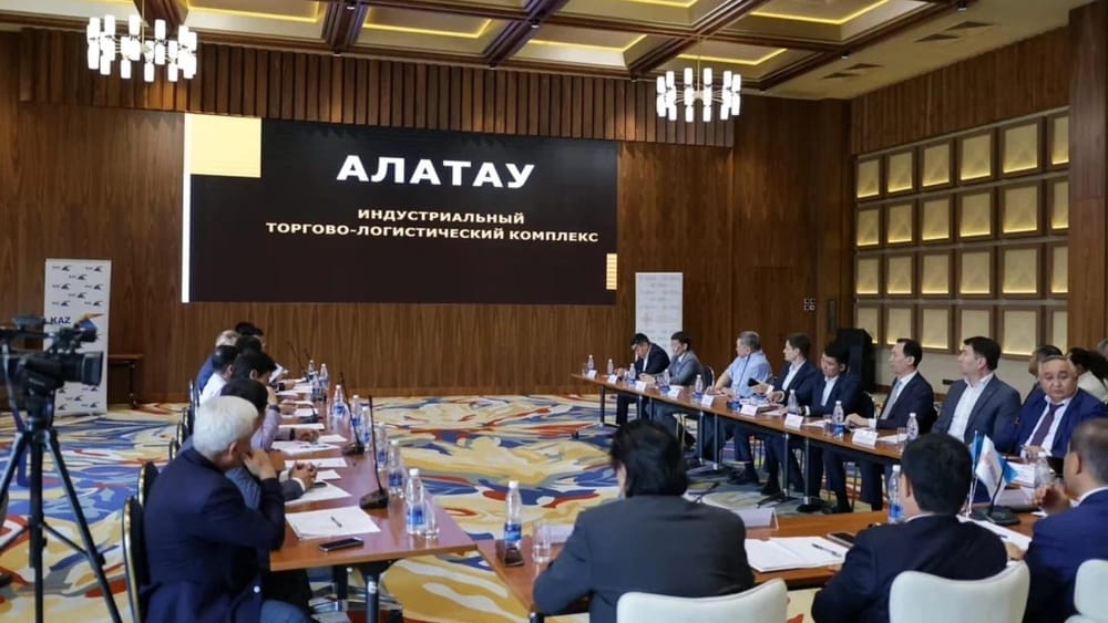 Казахстан предложил построить в Кыргызстане международый логистический центр «Алатау» изображение публикации