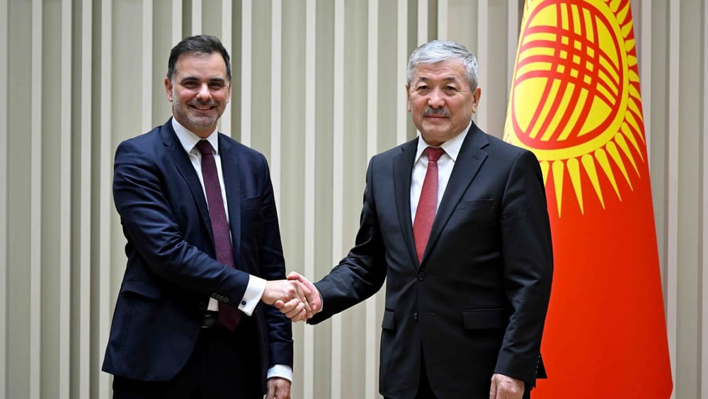 Адылбек Касымалиев предложил Парижу создать кыргызско-французскую межправкомиссию изображение публикации