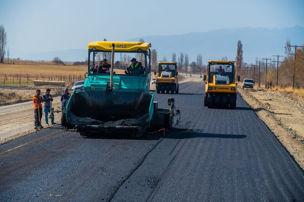 Как продвигается строительство четырехполосной трассы Балыкчы — Каракол на южном берегу Иссык-Куля – ФОТО изображение публикации