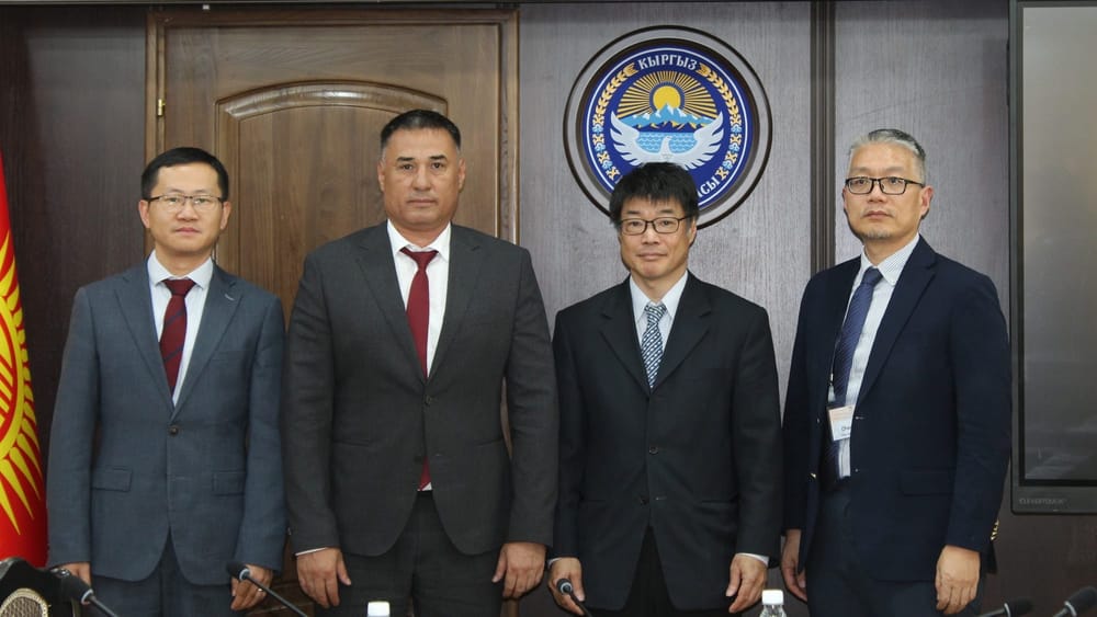 Минтранс предложил АБР профинансировать реконструкцию дороги Джалал-Абад — Ош изображение публикации