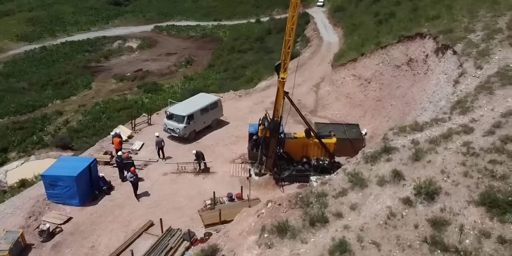 На Макмале начали разведку новых запасов золота — работу рудника могут продлить на 10 лет изображение публикации