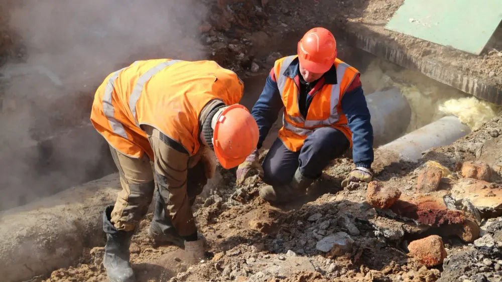 С 14 июня в Бишкеке перекроют участок ул. Фрунзе из-за ремонта теплосети изображение публикации