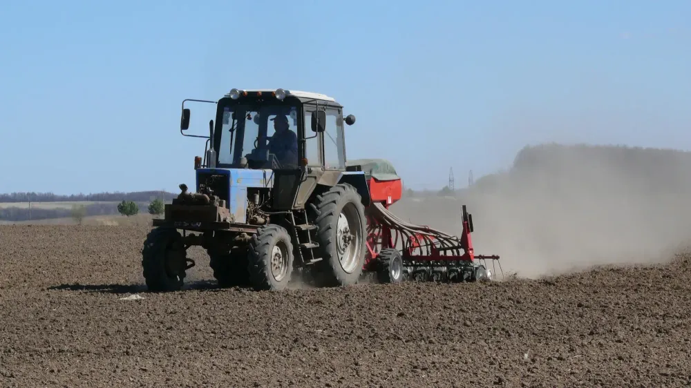 Весенне-полевые работы в Кыргызстане охватили 657 тысяч га изображение публикации