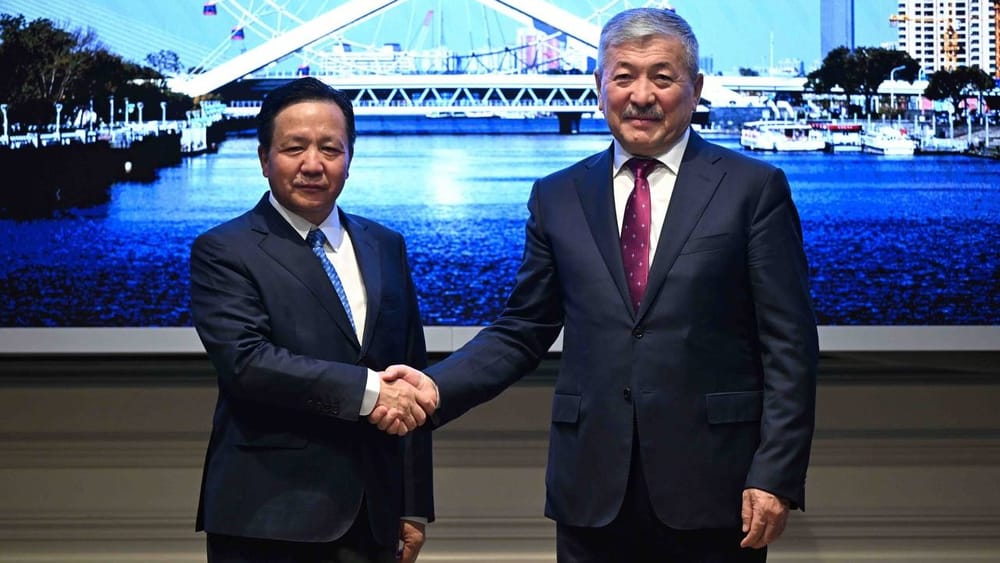 Адылбек Касымалиев обсудил с руководством TBEA новые энергопроекты изображение публикации