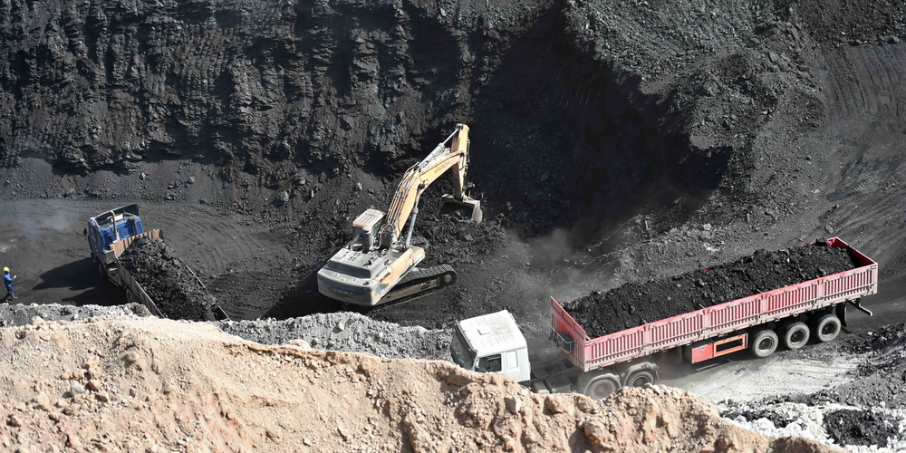 «Кыргызкомур» объявил тендер на 526.4 млн сомов на вскрышные работы на Кара-Кече изображение публикации