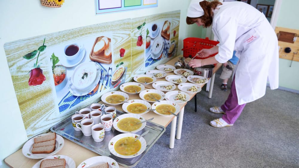 В Бишкеке с 1 июля родители оплачивают питание детей в детсадах изображение публикации