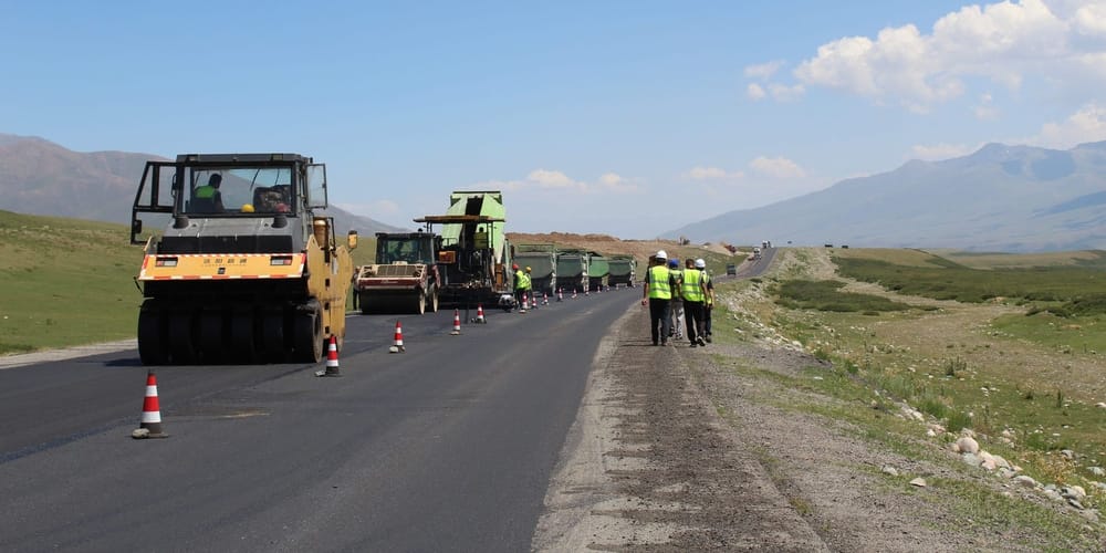 На каком этапе строительство дороги Суусамыр – Ала-Бел на трассе Бишкек – Ош, рассказали в Минтрансе изображение публикации