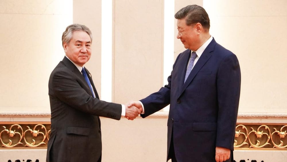 Жээнбек Кулубаев принял участие во встрече лидера Китая с главами МИД стран ШОС изображение публикации