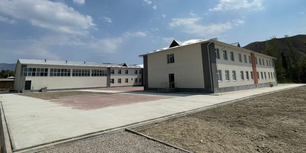 В Баткенской области построена школа «Келечек» на 500 мест изображение публикации