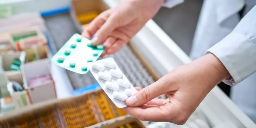 В Узгенском и Ноокатском районах проверили цены на лекарства изображение публикации