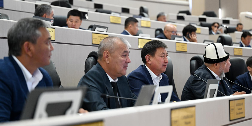 Жогорку Кенеш поддержал закон о переименовании Джалал-Абада в Манас изображение публикации