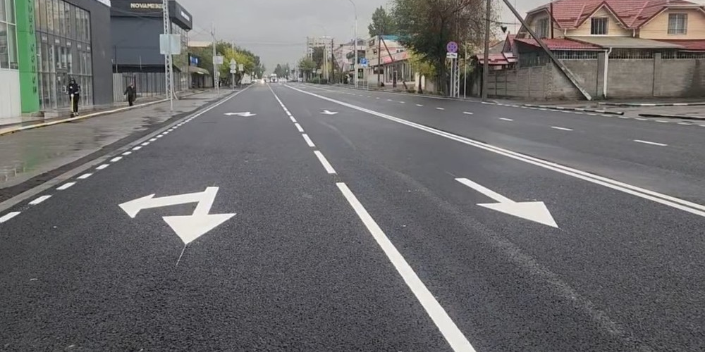 В Бишкеке завершен ремонт участка улицы Ахунбаева изображение публикации