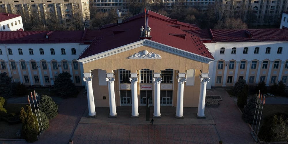 В Кыргызстане уточнили порядок назначения ректоров госвузов изображение публикации