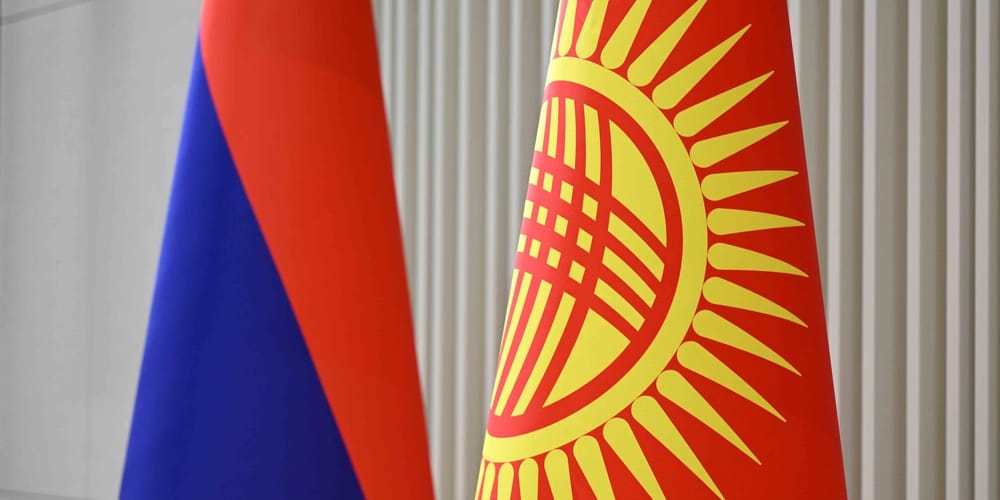 Кыргызстан и Армения обсудили новые возможности в авиации, бизнесе и инновациях изображение публикации