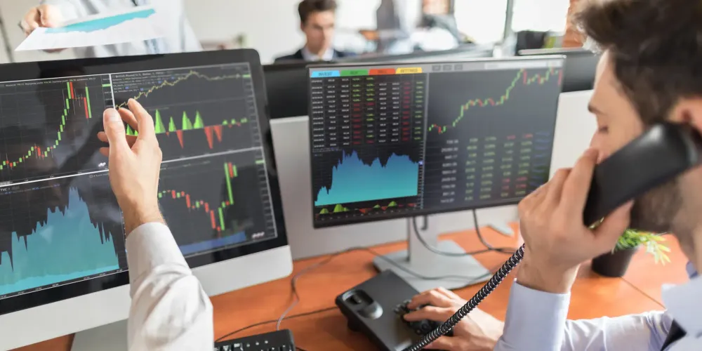 Госфиннадзор лицензировал «Карт-Бланш» на брокерскую и дилерскую деятельность изображение публикации