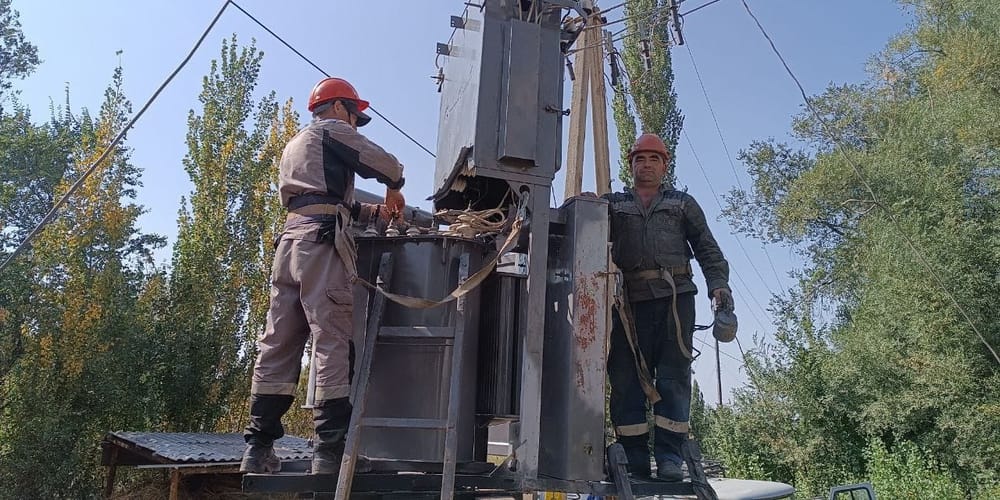 В Ысык-Атинском районе к зиме отремонтировали 36 трансформаторов к зиме изображение публикации