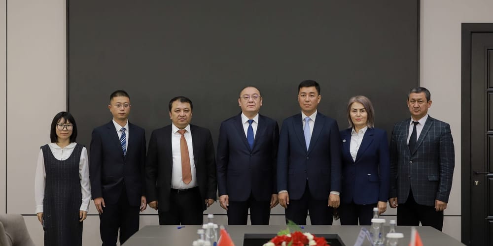 Ош и Кашгар стали городами-побратимами изображение публикации