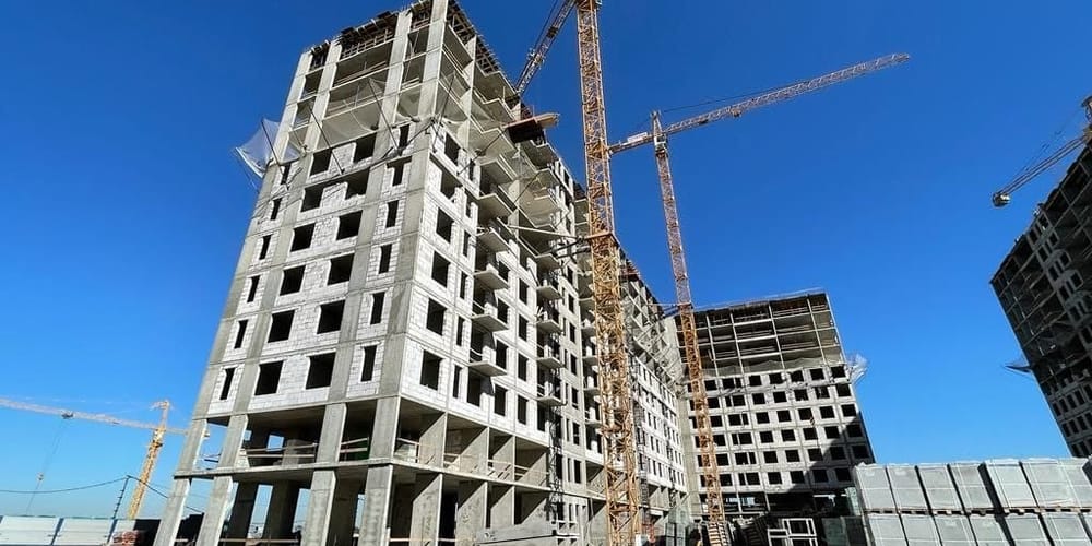 В Кыргызстане в «черный список» внесены 44 строительные компании изображение публикации