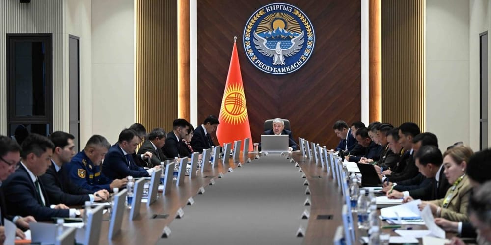 В Кыргызстане оцифруют военные билеты и трудовые книжки изображение публикации