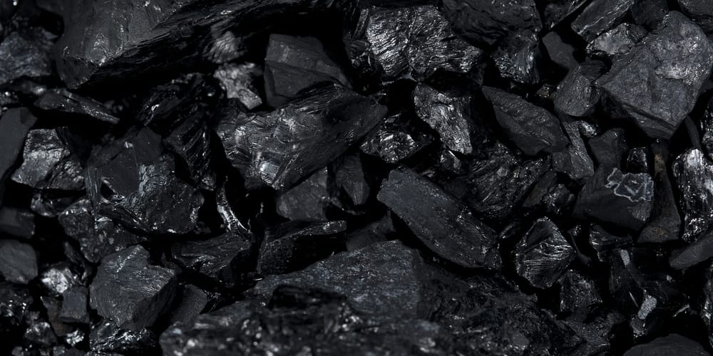 В КР установили цены на уголь, мазут и тариф на перегрузку топлива изображение публикации